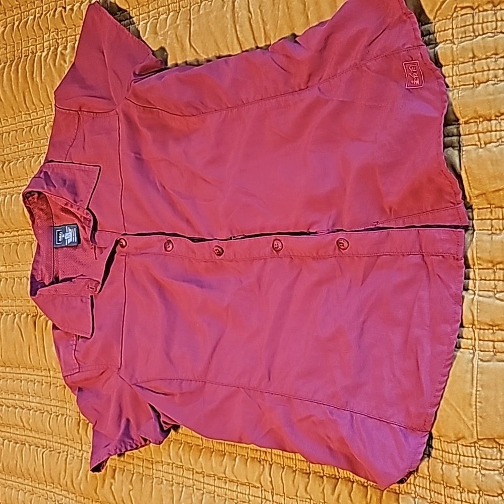 REI button up top